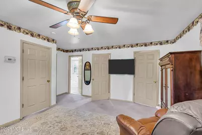 2722 W Bangs Avenue, Neptune Township, NJ 07753 - Photo 37
