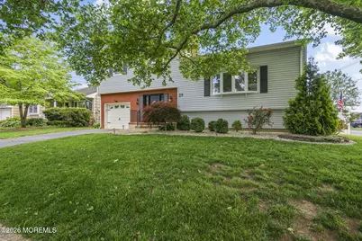 29 Alexander Avenue, Freehold, NJ 07728 - Photo 27