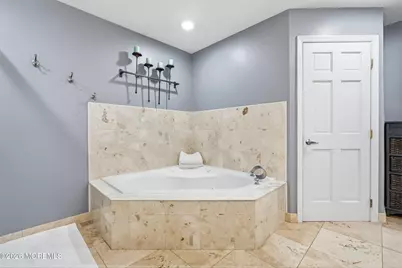 1910 Holbrook Street, Oakhurst, NJ 07755 - Photo 31