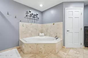 1910 Holbrook St, Oakhurst, NJ 07755 - Photo 31