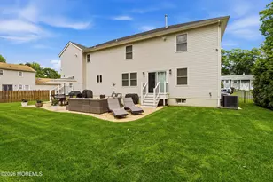 1910 Holbrook St, Oakhurst, NJ 07755 - Photo 43