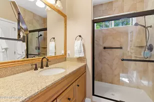 4 April Springs Ct, Lakewood, NJ 08701 - Photo 25