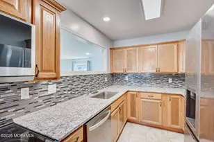 134 Maple Ave, Keansburg, NJ 07734 - Photo 9