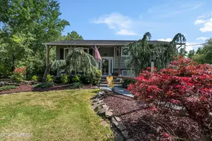 7 Oxford Rd, Manalapan Township, NJ 07726 - Photo 1