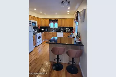 5 Peachtree Road, Oakhurst, NJ 07755 - Photo 3