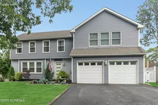 4 Laurel Crest Dr, Howell Township, NJ 07731 - Photo 1