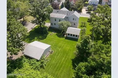 138 Church Street, Belford, NJ 07718 - Photo 47