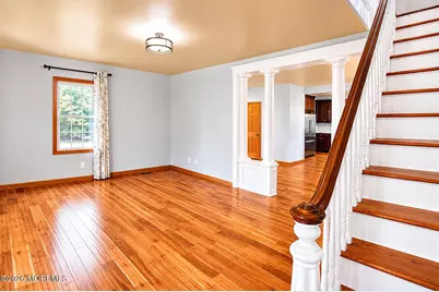 138 Church Street, Belford, NJ 07718 - Photo 5