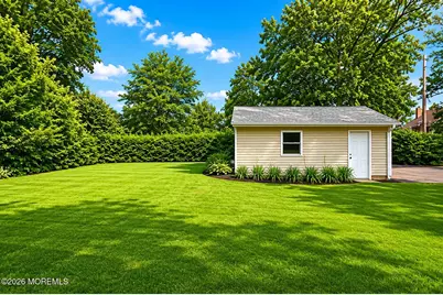 138 Church Street, Belford, NJ 07718 - Photo 41