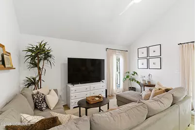 22 Highland Avenue, Red Bank, NJ 07701 - Photo 11
