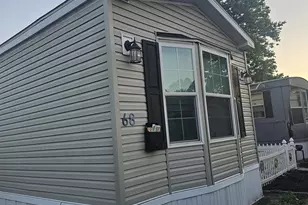 68 Alex Ct, Hazlet Township, NJ 07730 - Photo 3