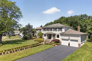 4 Catlett Ct, Manalapan Township, NJ 07726 - Photo 5