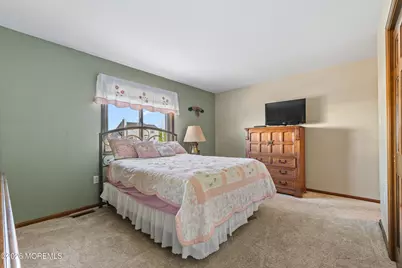 410 Jersey City Court, Lanoka Harbor, NJ 08734 - Photo 15