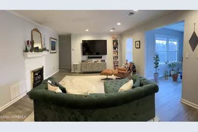 157 Frontier Way, Tinton Falls, NJ 07753 - Photo 5