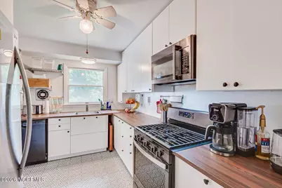 413 Jaques Avenue, Rahway, NJ 07065 - Photo 13