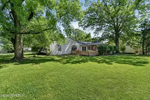 54 Stockton Dr, Marlboro Township, NJ 07746 - Photo 33