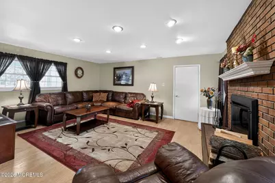 54 Stockton Drive, Marlboro Township, NJ 07746 - Photo 15