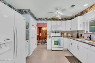 36 Strawberry Ln, Lakewood, NJ 08701 - Photo 19