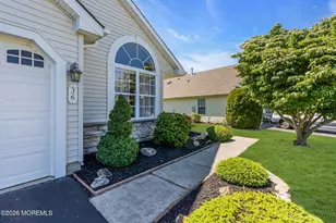 36 Strawberry Ln, Lakewood, NJ 08701 - Photo 5