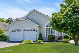 36 Strawberry Ln, Lakewood, NJ 08701 - Photo 3