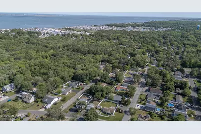 22 Walnut Street, Waretown, NJ 08758 - Photo 9