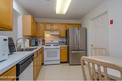88 Pagoda Lane, Freehold, NJ 07728 - Photo 7