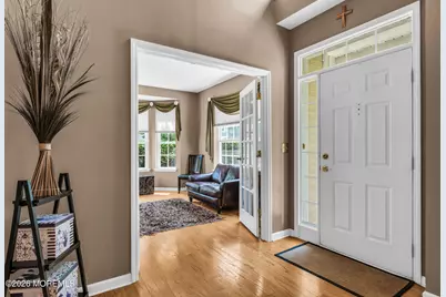 220 Hidden Lake Drive, Morganville, NJ 07751 - Photo 7
