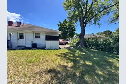 8 Palm Springs Court, Toms River Township, NJ 08753 - Photo 13