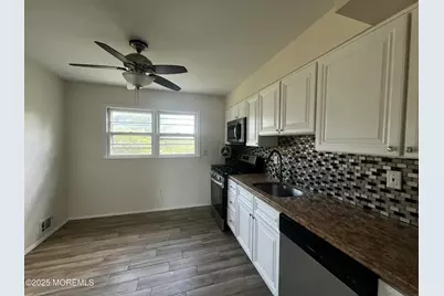 316 Spring Street #UPPER, Red Bank, NJ 07701 - Photo 3