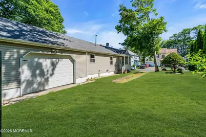 28 Lockwood Avenue, Freehold, NJ 07728 - Photo 21