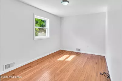 28 Lockwood Avenue, Freehold, NJ 07728 - Photo 15