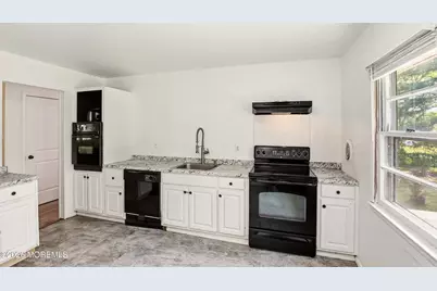 59 Sunnyside Road, Howell Township, NJ 07731 - Photo 7