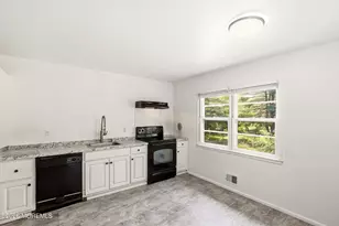 59 Sunnyside Rd, Howell Township, NJ 07731 - Photo 9