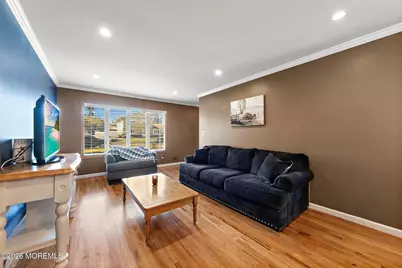 25 Carlow Way, Hazlet Township, NJ 07730 - Photo 5