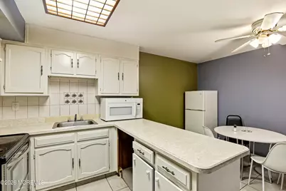 16 Woodlake Drive #16, Lakewood, NJ 08701 - Photo 5