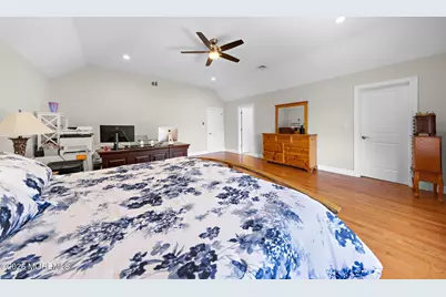 813 E Curtis Avenue, Wall Township, NJ 07719 - Photo 25