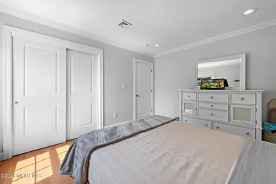 813 E Curtis Avenue, Wall Township, NJ 07719 - Photo 29