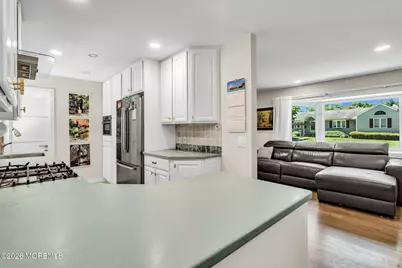 257 Harding Boulevard, Matawan, NJ 07747 - Photo 15