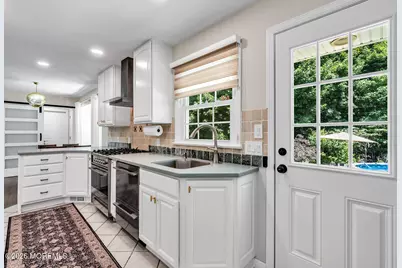 257 Harding Boulevard, Matawan, NJ 07747 - Photo 17