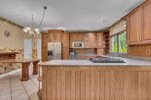 203 Superior Ct, Toms River Township, NJ 08755 - Photo 17