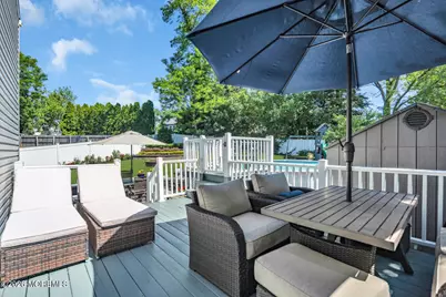 10 Collinson Drive, Middletown, NJ 07748 - Photo 31