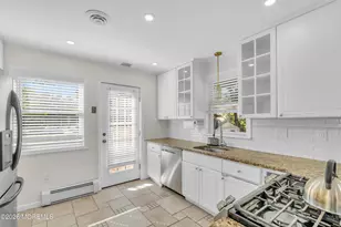 559 Dow Ave, Oakhurst, NJ 07755 - Photo 15