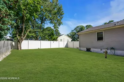 559 Dow Avenue, Oakhurst, NJ 07755 - Photo 39