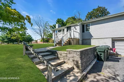 559 Dow Avenue, Oakhurst, NJ 07755 - Photo 35