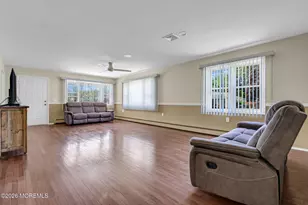 21 Camrose St, Toms River Township, NJ 08757 - Photo 7