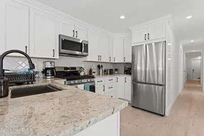 140 Ocean Avenue, Point Pleasant Beach, NJ 08742 - Photo 7