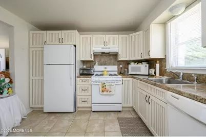 223 4th Avenue, Ortley Beach, NJ 08751 - Photo 9