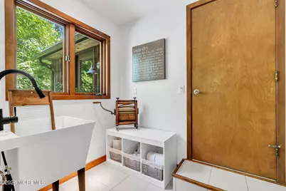 267 E Highland Avenue, Atlantic Highlands, NJ 07716 - Photo 33
