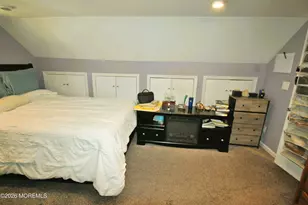 131 Laurel Ave, Hazlet Township, NJ 07734 - Photo 19