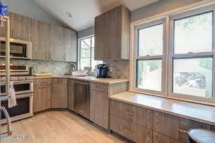 33 Maple Ln, Brielle, NJ 08730 - Photo 9